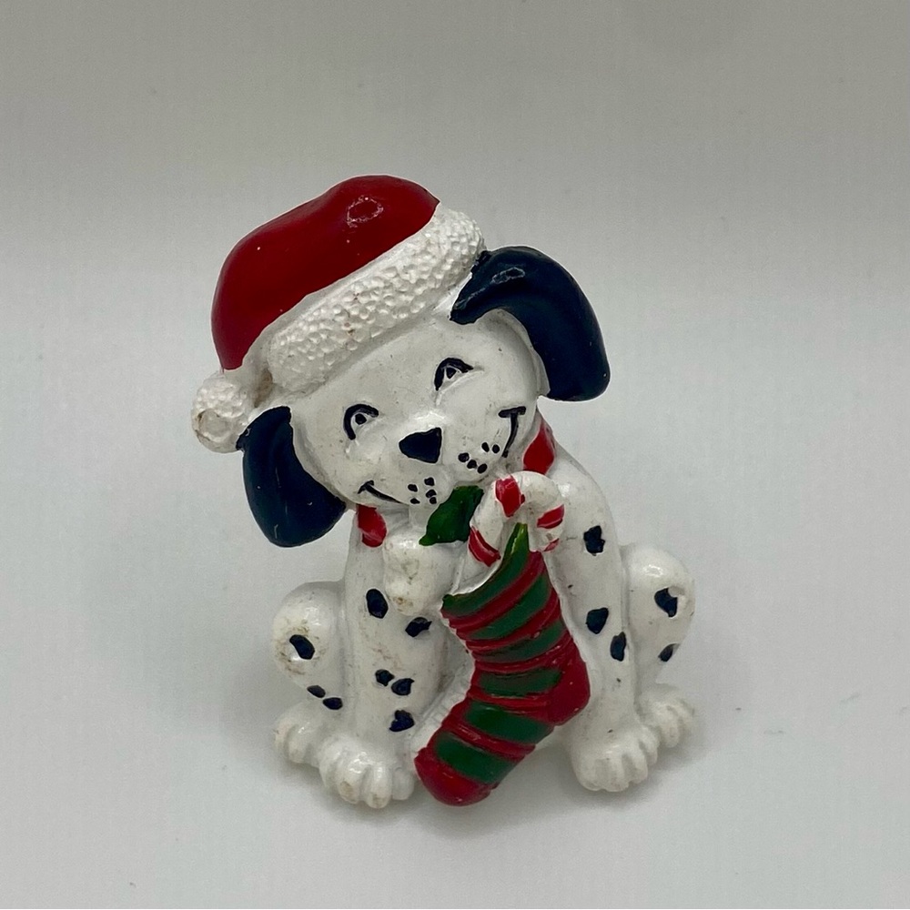 Vintage Ceramic Dalmatian Christmas Brooch with Stocking – Unsigned